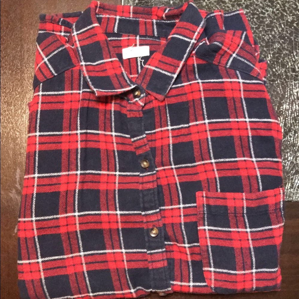 Flannels - Picture 2 of 6